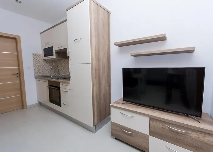 Appartement Bisera *