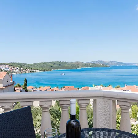 Apartment Bisera Trogir