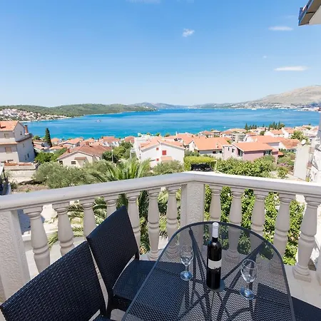 Bisera * Trogir
