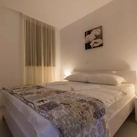 Lägenhet Bisera Trogir